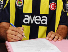 Fenerbahçe üç isme imza attırıyor