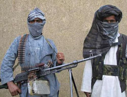Taliban 500 öğrenciyi kaçırdı