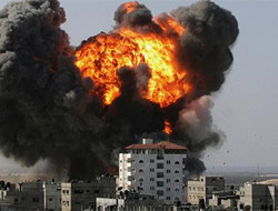 İsrail Gazzeye bomba yağdırıyor!