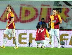 Galatasaray İnönüde kazanamıyor